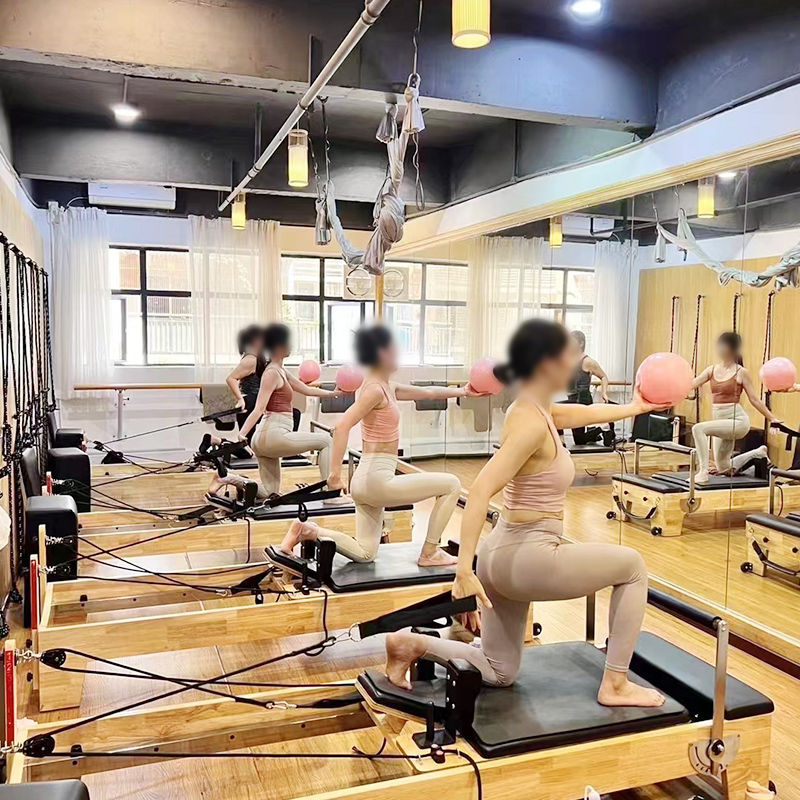 Yoga Fitness Studio - 2025 En Yeni Pilates Reformer Ekipmanı